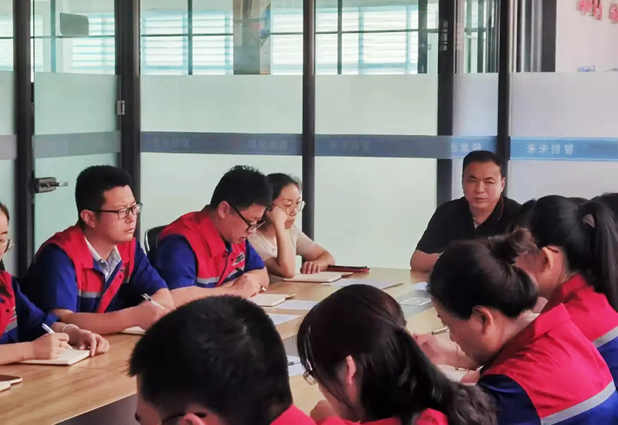 堅(jiān)守職業(yè)底線 保持廉潔從業(yè)